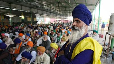A scene from the farmers’ protest at the Singhu border as it completes a year on Friday. Last week, Prime Minister Narendra Modi announced that the centre will repeal the three laws. (Sanchit Khanna/HT Photo)