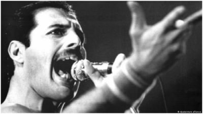 Mercury died of AIDS on November 24, 1991. (dpa/picture alliance ) Mercury died of AIDS on November 24, 1991. (dpa/picture alliance )