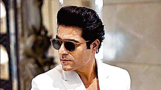 Actor Sunny Hinduja will be seen next in the film Shehzaada with Kartik Aaryan. Actor Sunny Hinduja will be seen next in the film Shehzaada with Kartik Aaryan.