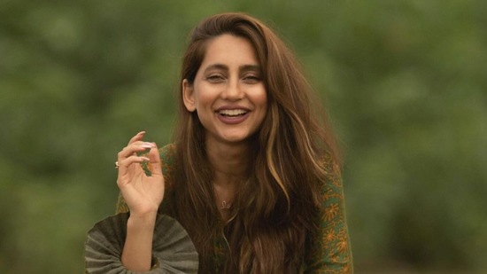 Anusha Dandekar has hinted that she's dating. Anusha Dandekar has hinted that she's dating. 