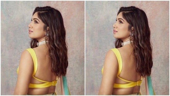 Styled by Pranita Shetty, Bhumi left her shoulder-length tresses open in wavy curls.(Instagram/@bhumipednekar)