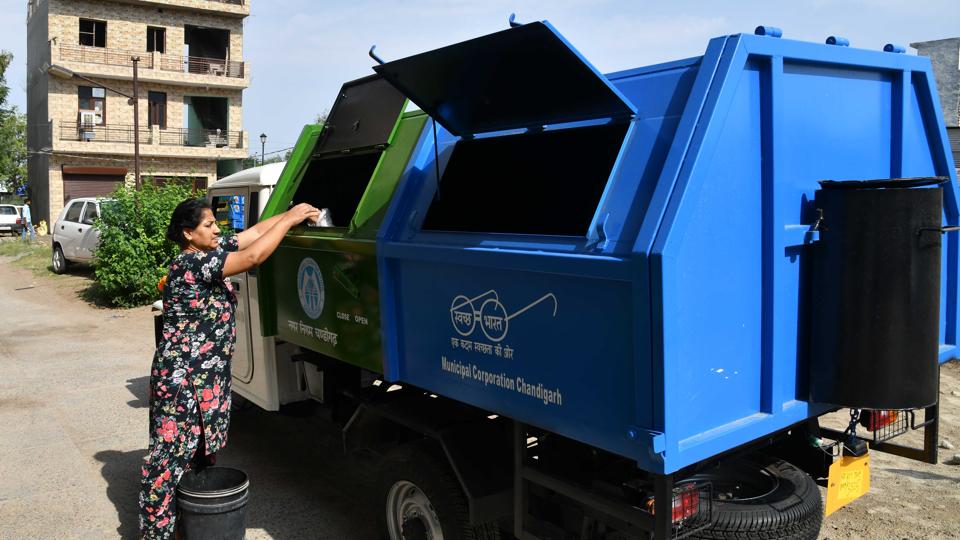 In the recently released report of Swachh Survekshan 2022, Bengaluru’s rank dropped from 28 among 48 cities to 43rd among 45 cities with more than 10 lakh population. (HT File Photo) In the recently released report of Swachh Survekshan 2022, Bengaluru’s rank dropped from 28 among 48 cities to 43rd among 45 cities with more than 10 lakh population. (HT File Photo)
