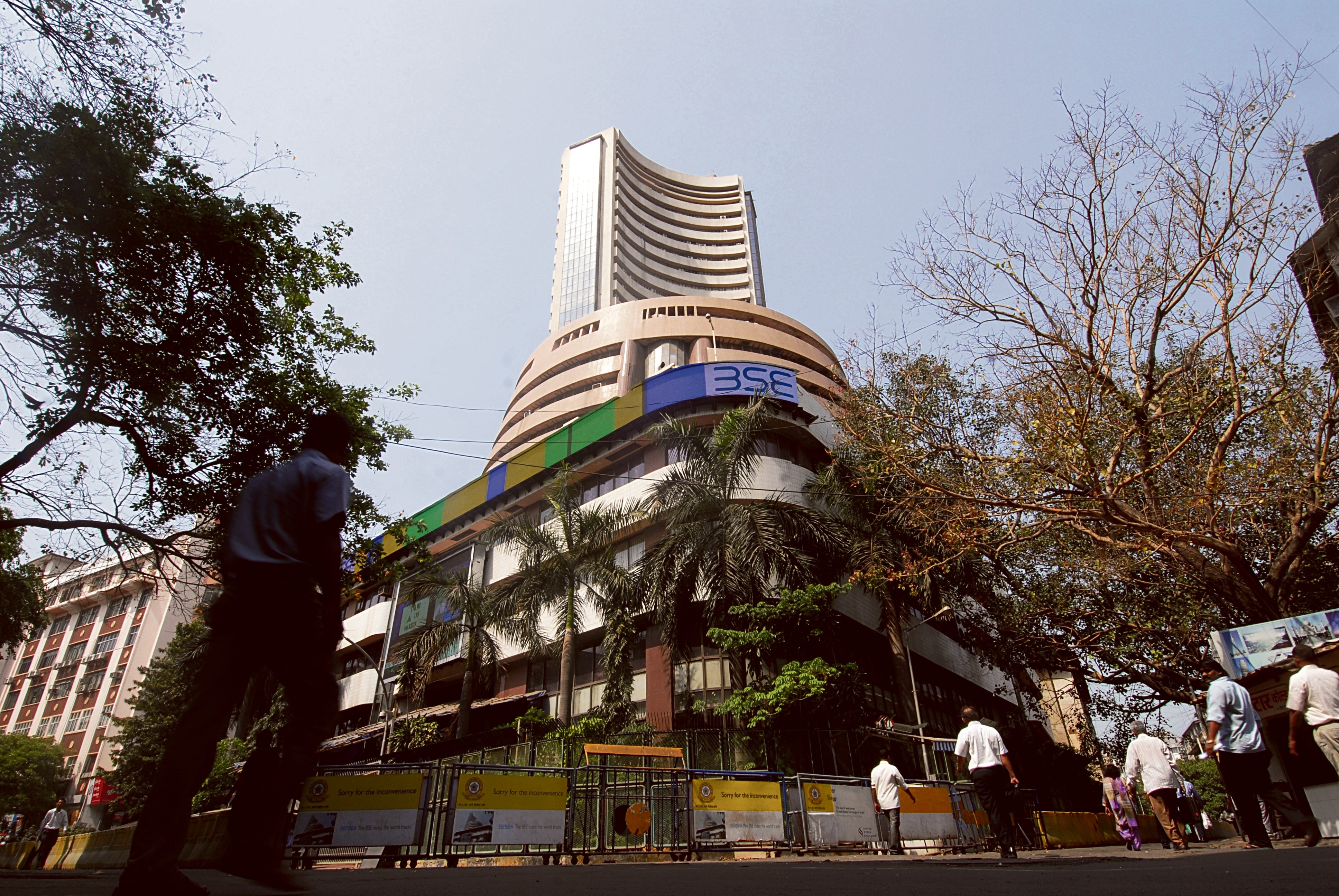 Maruti, ICICI Bank, IndusInd Bank, HUL and L&amp;T were among the laggards.