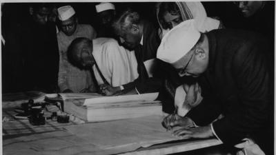 The nation's elected leaders at work on the Constitution. BR Ambedkar, Sarat Chandra Bose, Vallabhbhai Patel, BG Kher, Kanaiyalal Maneklal Munshi and Frank Anthony . (HT Photo) The nation's elected leaders at work on the Constitution. BR Ambedkar, Sarat Chandra Bose, Vallabhbhai Patel, BG Kher, Kanaiyalal Maneklal Munshi and Frank Anthony . (HT Photo)