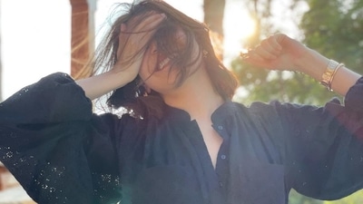 The pictures received compliments from many, including Anushka Sharma's husband Virat Kohli, who dropped heart emojis on her post. Sonali Bendre called her ‘gorgeous’. The pictures received compliments from many, including Anushka Sharma's husband Virat Kohli, who dropped heart emojis on her post. Sonali Bendre called her ‘gorgeous’. 