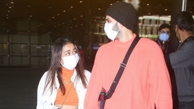 Neha Kakkar and her husband Rohanpreet Singh return from their Paris trip. (Varinder Chawla) Neha Kakkar and her husband Rohanpreet Singh return from their Paris trip. (Varinder Chawla)