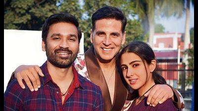 Dhanush, Akshay Kumar and Sara Ali Khan Dhanush, Akshay Kumar and Sara Ali Khan