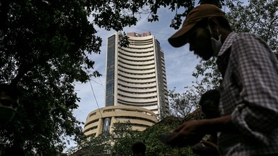Maruti was the top loser in the Sensex pack, shedding nearly 3 per cent, followed by Bajaj Finserv, Kotak Bank, HDFC, Bajaj Finance and Tata Steel. (Bloomberg) Maruti was the top loser in the Sensex pack, shedding nearly 3 per cent, followed by Bajaj Finserv, Kotak Bank, HDFC, Bajaj Finance and Tata Steel. (Bloomberg)