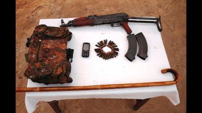 The Police and Special Operations Group (SOG) had seized grenades, IEDs, RDX in 15 militancy cases registered since 2009 in the Mahore-Chassana area of Jammu. The Reasi police on Friday destroyed explosives, including 71 hand grenades and 24 kg RDX. (HT Photo)