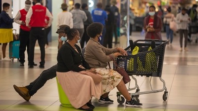Advisers to the World Health Organization are holding a special session Friday to flesh out information about a worrying new variant of the coronavirus that has emerged in South Africa. (AP) Advisers to the World Health Organization are holding a special session Friday to flesh out information about a worrying new variant of the coronavirus that has emerged in South Africa. (AP)