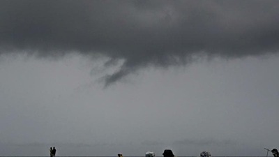 Dark clouds seen over Marina beach in Chennai, Tamil Nadu. (AFP) Dark clouds seen over Marina beach in Chennai, Tamil Nadu. (AFP)