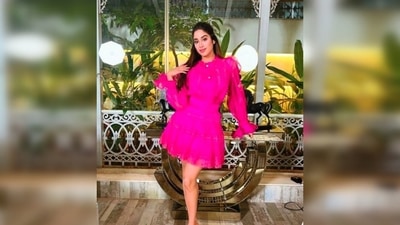 Janhvi Kapoor nailed the fuchsia pink skirt set with Victorian sleeves by Nedred Taciroglu. (Instagram/@tanghavri) Janhvi Kapoor nailed the fuchsia pink skirt set with Victorian sleeves by Nedred Taciroglu. (Instagram/@tanghavri)