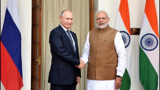 The maiden 2+2 dialogue of defence and foreign ministers of India and Russia will be held on the margins of the annual summit between Prime Minister Narendra Modi and President Vladimir Putin in New Delhi on December 6. (HT PHOTO)