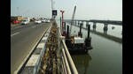 To get rid of traffic congestion at Vashi toll plaza, MSRDC has started to develop two new bridges on the Vashi creek. (BACHCHAN KUMAR/HT PHOTO)