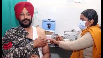 With no Covid-related fatality reported in Punjab, the death toll stood at 16,593.