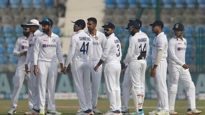 'Couple of good Test careers coming to an end': Aakash Chopra posts cryptic tweet, fans reckon it's for 2 senior India players from IND vs NZ series (AP) 'Couple of good Test careers coming to an end': Aakash Chopra posts cryptic tweet, fans reckon it's for 2 senior India players from IND vs NZ series (AP)