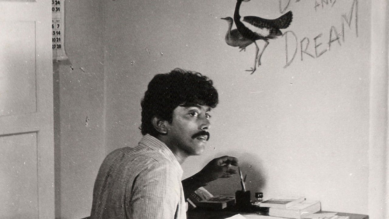 A still from Adoor Gopalakrishnan’s Anantaram (1987), about a young man who falls in love too easily, including with his brother’s wife.