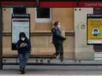People wear protective face masks in the city centre during the coronavirus disease (Covid-19) outbreak in Sydney, Australia. (File Photo / REUTERS) People wear protective face masks in the city centre during the coronavirus disease (Covid-19) outbreak in Sydney, Australia. (File Photo / REUTERS)