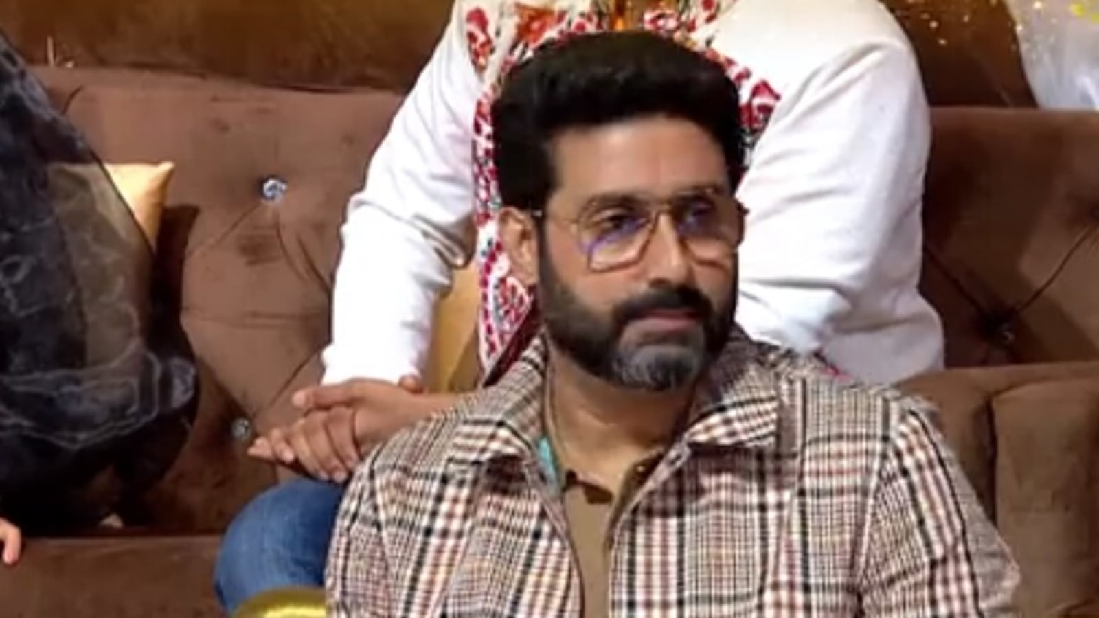 Abhishek Bachchan Gives Sa Re Ga Ma Pa Contestant S Husband A Side Eye After He Compares Her With Aishwarya Rai Hindustan Times