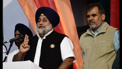 Sukhbir Badal announced 13-point programme during an industry-trader meet organised by SAD in Ludhiana on Sunday. (HT Photo) Sukhbir Badal announced 13-point programme during an industry-trader meet organised by SAD in Ludhiana on Sunday. (HT Photo)