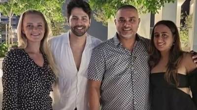 Varun Dhawan with Natasha Dalal and their friends in Dubai. Varun Dhawan with Natasha Dalal and their friends in Dubai. 