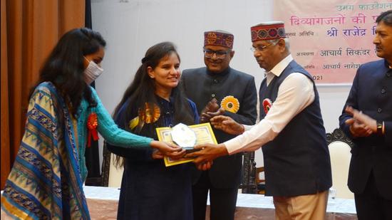 Himachal governor Rajendra Vishwanath Arlekar stressed on documentation of medicinal plants found in the state. He was speaking after inaugurating the state convention of Arogya Bharti Sanstha in Una. (HT File Photo)