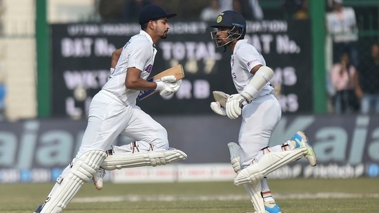 Indian players Shreyas Iyer and Wriddhiman Saha run between the wickets during fourth day of the first cricket test match between India and New Zealand, at Green Park stadium in Kanpur, Sunday, Nov. 28, 2021.&nbsp;(PTI)