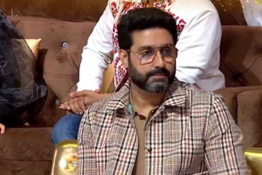 Abhishek Bachchan on Sa Re Ga Ma Pa. Abhishek Bachchan on Sa Re Ga Ma Pa. 