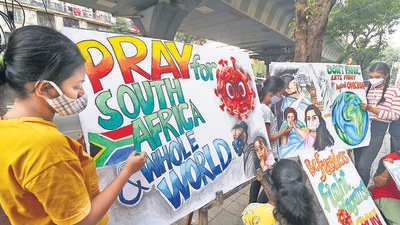 The Brihanmumbai Municipal Corporation (BMC) on Monday said that it will conduct contact tracing of flyers who travelled with a 32-year-old passenger from Dombivli, landed in Mumbai from South Africa via Delhi. (REUTERS) The Brihanmumbai Municipal Corporation (BMC) on Monday said that it will conduct contact tracing of flyers who travelled with a 32-year-old passenger from Dombivli, landed in Mumbai from South Africa via Delhi. (REUTERS)