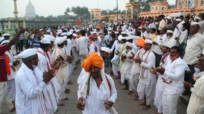 The preparations for Alandi Kartiki Wari (pilgrimage) began last week and on November 30 Ekadashi and Kartiki Wari celebrations will be held in Alandi. (HT PHOTO)
