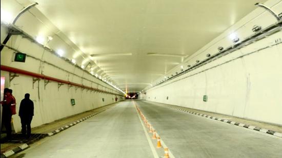 The Border Roads Organisation has written to the Himachal Pradesh government to upgrade security of the all-weather tunnel located at a height of 10,171 feet, connecting Manali to Lahaul-Spiti valley. (HT file photo)