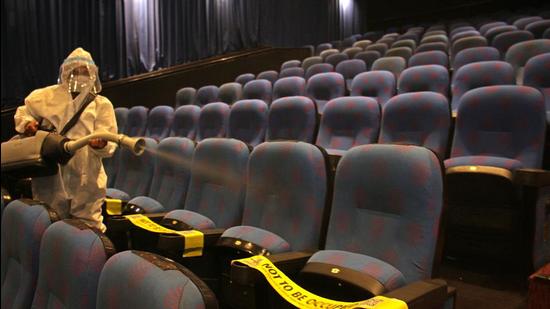 The latest PMC order implies that multiplexes, single-screen theatres and auditoriums will continue to operate at 50% capacity, contrary to Ajit Pawar’s announcement about allowing these establishments to operate at 100% capacity. (HT PHOTO)