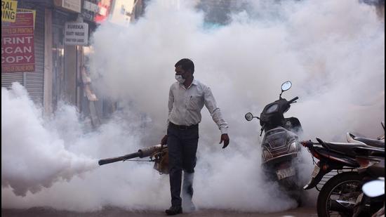 Nine people have died due to the infection in Delhi so far, but a senior official from the municipal corporation said that the number may rise as the expert death audit committee is yet to assess at least 10-12 more deaths. (HT Photo) Nine people have died due to the infection in Delhi so far, but a senior official from the municipal corporation said that the number may rise as the expert death audit committee is yet to assess at least 10-12 more deaths. (HT Photo)