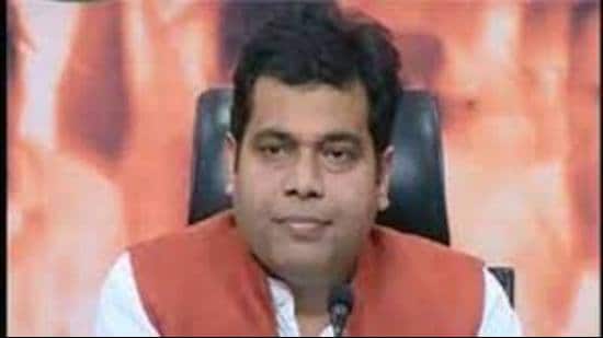 UP energy minister Shrikant Sharma on Monday said people used to face blackouts because of rampant corruption, commission and bad governance during previous governments in the state (HT file photo)
