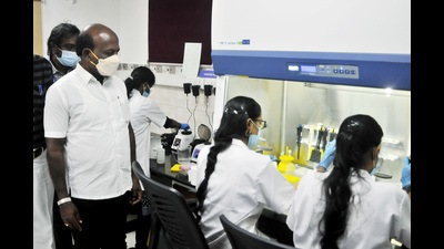 Tamil Nadu minister for medical and family welfare Subramanian Ma. inspects the Genome Sequencing Lab and RT-PCR Laboratory at Directorate of Medical and Rural Health Services (DMS) campus in Chennai on Monday. (ANI Photo) Tamil Nadu minister for medical and family welfare Subramanian Ma. inspects the Genome Sequencing Lab and RT-PCR Laboratory at Directorate of Medical and Rural Health Services (DMS) campus in Chennai on Monday. (ANI Photo)