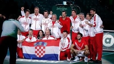 Tennis - Davis Cup Quarter-Final - Italy v Croatia - Pala Alpitour, Turin, Italy - November 29, 2021   Croatia celebrate winning their quarter final match against Italy REUTERS/Guglielmo Mangiapane (REUTERS)