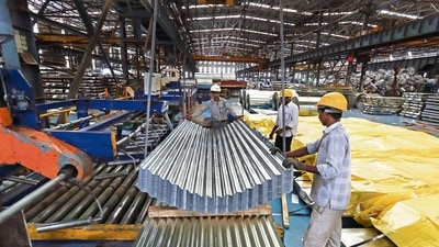 The core sectors’ output rose by 15.1% in 2021 compared to a contraction of 12.6% in the same period of 2020. (Bloomberg File)