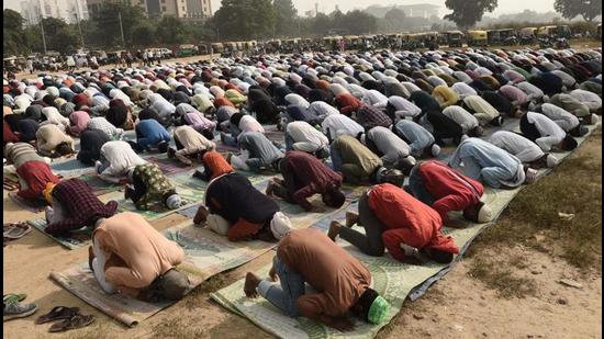 Members of some rightwing outfits have been protesting against the offering of namaz in the open. (HT Archive)