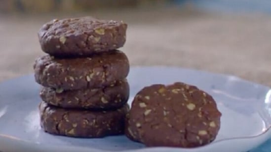 International Cookie Day recipe: Cocoa Crusted Tropical Cookies to lift mood(Chef Ranveer Brar, Hershey India)