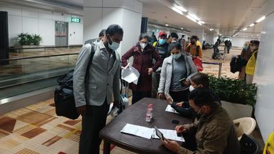 Some passengers said there was a long wait to get the mandatory on-arrival Covid-19 test results, while some complained that a few officials seemed unclear about the new guidelines. (HT Photo) Some passengers said there was a long wait to get the mandatory on-arrival Covid-19 test results, while some complained that a few officials seemed unclear about the new guidelines. (HT Photo)