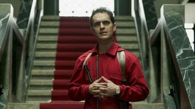 Pedro Alonso plays Berlin on Money Heist. Pedro Alonso plays Berlin on Money Heist.
