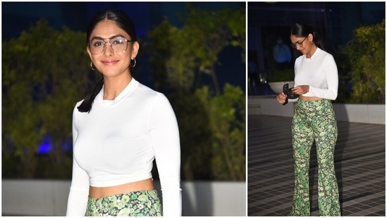 Mrunal Thakur opted for this casual yet trendy outfit for her recent work outing.(HT Photo/Varinder Chawla)