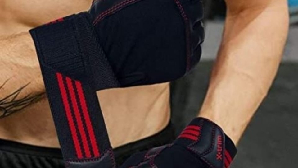 Make workouts convenient, enjoyable with leather gym gloves