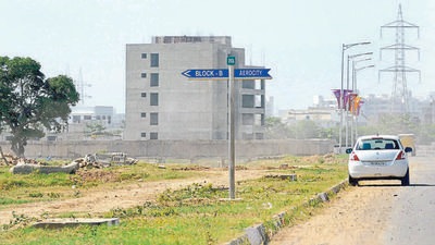 Hindustan Times highlighted that GMADA had halted the process of issuing letters of intent (LoIs) to around 500 landowners due to the registries done by the revenue. GMADA is acquiring land for the Aerotropolis project, an extension of Aerocity. (HT File) Hindustan Times highlighted that GMADA had halted the process of issuing letters of intent (LoIs) to around 500 landowners due to the registries done by the revenue. GMADA is acquiring land for the Aerotropolis project, an extension of Aerocity. (HT File)