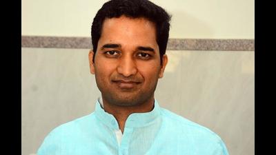 Jagdish Mulik, BJP city unit president said that the BJP now has a new address in Pune. The office is spread over 4,500 sq feet, and is located close to the Pune Municipal Corporation. (HT PHOTO)