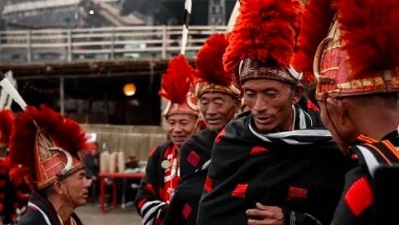 The festival features a colourful mixture of dances, performances, crafts, parades, games, sports, food fairs and religious ceremonies. (Instagram/@tourlist.in)