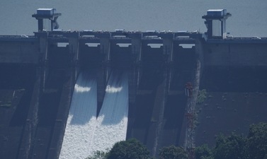 Cheruthoni Dam in Idukki, Kerala. The Rajya Sabha saw several discussions between the government and the Opposition regarding the Dam Safety Bill, 2021. (AFP File) Cheruthoni Dam in Idukki, Kerala. The Rajya Sabha saw several discussions between the government and the Opposition regarding the Dam Safety Bill, 2021. (AFP File)