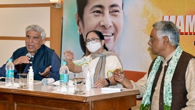West Bengal Chief Minister Mamata Banerjee and lyricist Javed Akhtar speak during a meeting at Yashwantrao Chavan Centre Hall, in Mumbai. (Deepak Salvi)