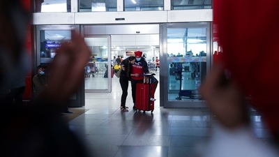 According to the revised guidelines of the Union health ministry, passengers travelling from or transiting through "at-risk" countries will have to undergo RT-PCR test on arrival in India and will be required to wait for the results before leaving the airport or taking a connecting flight. (REUTERS)