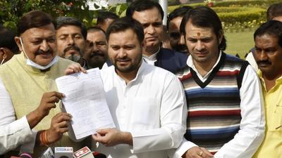 RJD leader Tejashwi Yadav interacting with the media on caste census outside the Bihar Assembly in Patna on Thursday. (HT PHOTO.) RJD leader Tejashwi Yadav interacting with the media on caste census outside the Bihar Assembly in Patna on Thursday. (HT PHOTO.)